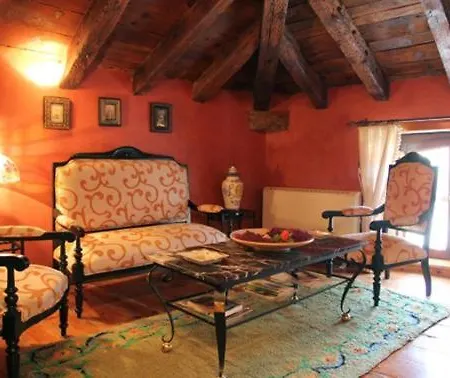 Apartment Casa Rural Botica Gomelia Ii Gumiel de Izan