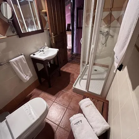 Apartment Casa Rural Botica Gomelia Ii