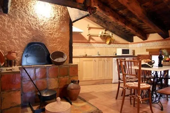 Casa Rural Botica Gomelia Ii * Gumiel de Izan